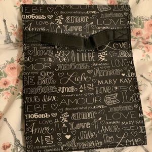 Mary Kay travel roll up bag